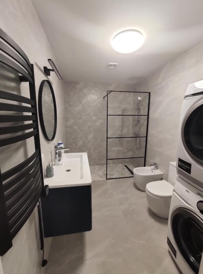 Sea Gate Apartment 20Th Floor クライペダ エクステリア 写真